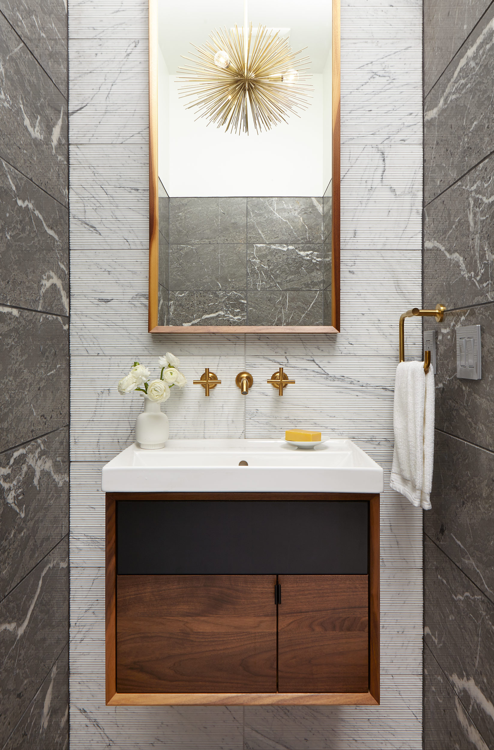 DStrand_GV_bathroom_01