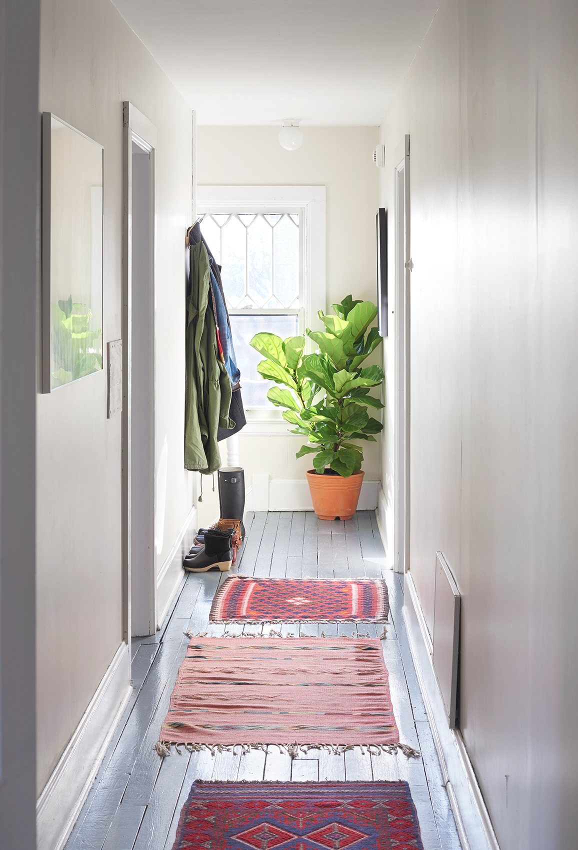 DesignSponge_Hallway_V2_large